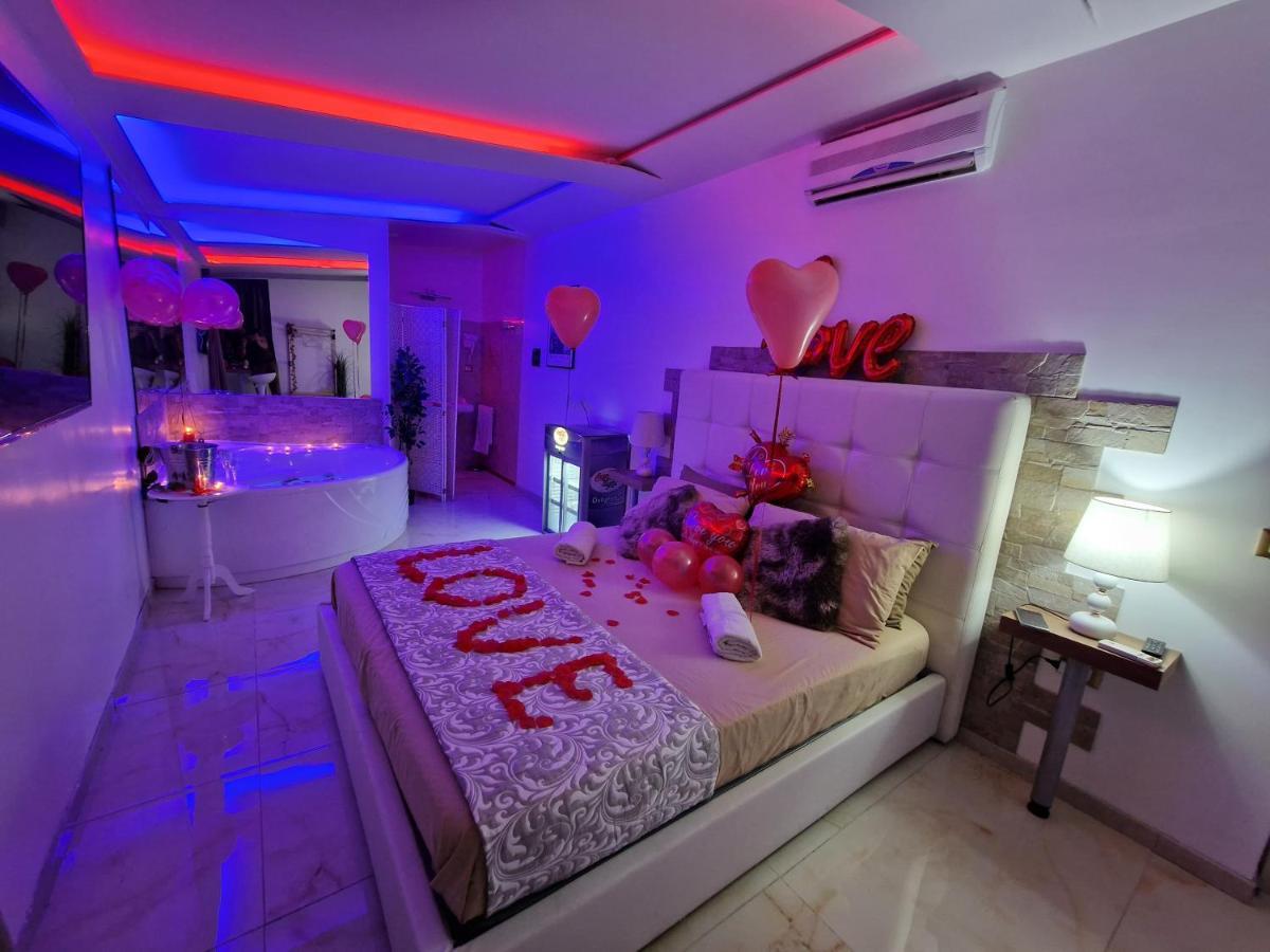 Le Suite Del Lungomare CTA Exterior foto